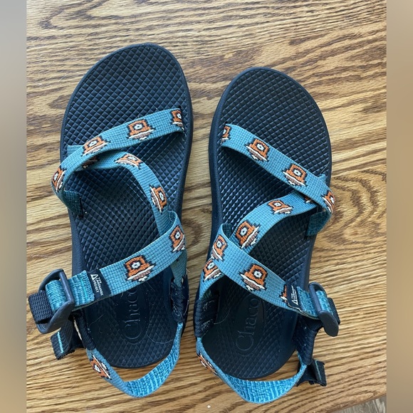 Chacos - Picture 2 of 4